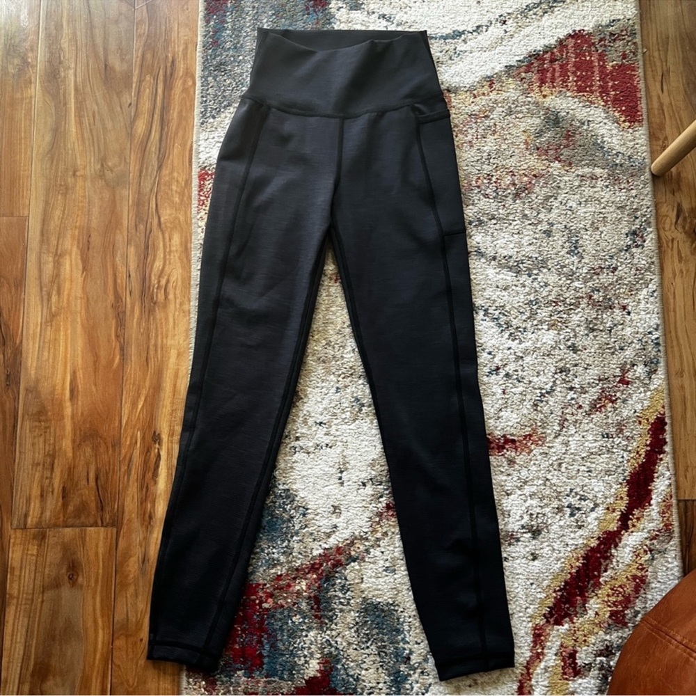 Sweaty Betty leggings
Super Sculpt size XXS